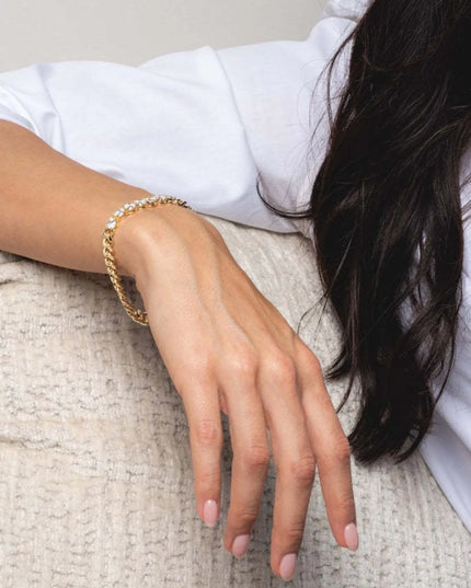 322f51a2-3cd5-46e9-a26b-cdc572409960-Max-Origin