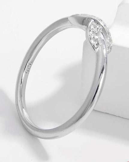 90b53394-d2fc-4b60-a29d-5b3b15f4d2a8-Max