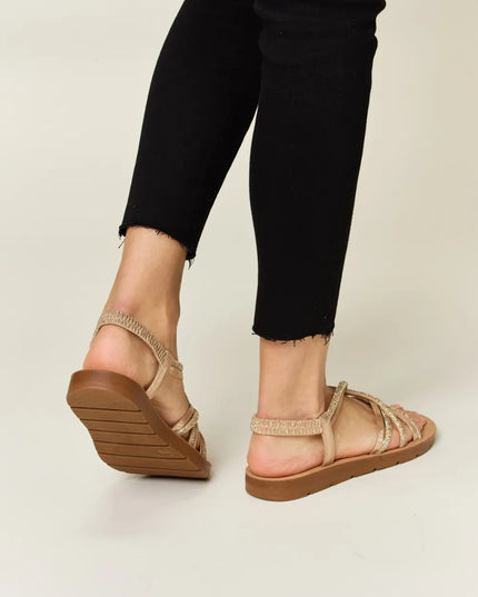 a1f25db1-43d1-44aa-9b5e-896a9baa1b5e-Max