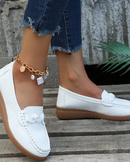 e639d4bd3fc44772bf5caac91380f0ff-Max