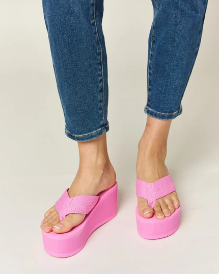 e9d6ad54-3ecb-49c4-ae52-b3bed249d010-Max