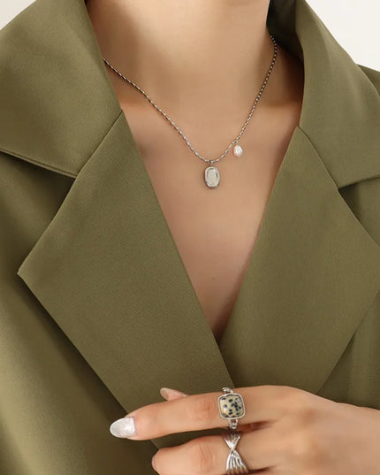 02c98b88-4aaa-4e6d-b2af-1baf9d8939f8-Max