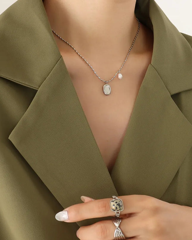 02c98b88-4aaa-4e6d-b2af-1baf9d8939f8-Max