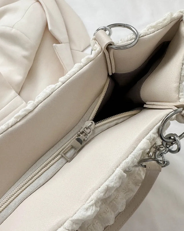 0d6db6e5-4722-4328-8afe-c230fd3e9094-Max