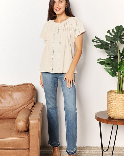 0e6a31fb8fba4550b5f0070611df7ca9-Max