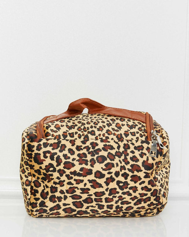 1665708bedfa4ac19ca7386a23e42881-Max