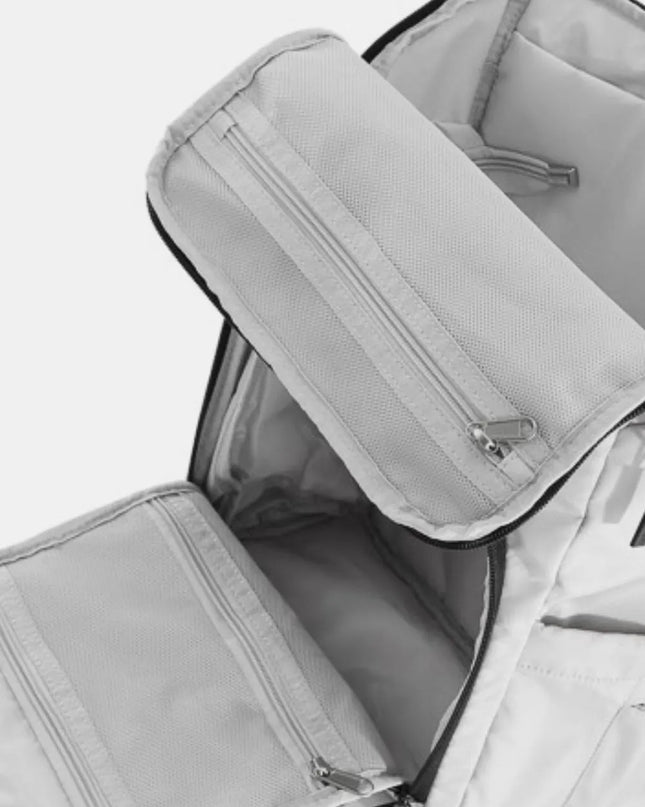 16e866c7-1bde-45d2-b3f0-d62b6289eb1b-Max