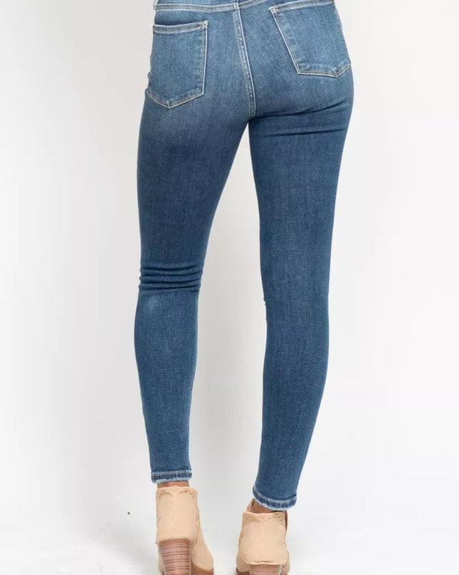 17c333e32e78430f95176b558f7863bb-Max-Origin