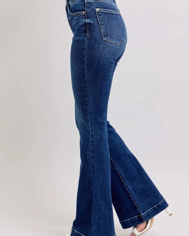 21925ddb-2e56-47b5-9abe-00888ec37fef-Max