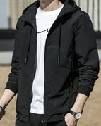 Black / M