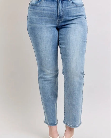 2402a948-dbab-40fb-9007-f4dccddff034-Max