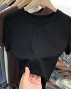 Black / M