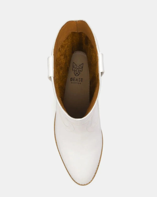 28f8ebee-cacc-4546-a12b-aa84a4264c20-Max