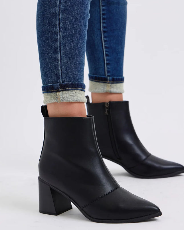 2a05baad-9e93-4319-a7f1-e65d681cfdab-Max