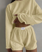 Light Yellow / S