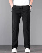 Black / M
