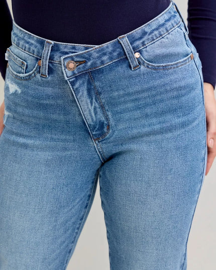 38d9dc45bf7d4dc999ed831d9d914411-Max-Origin