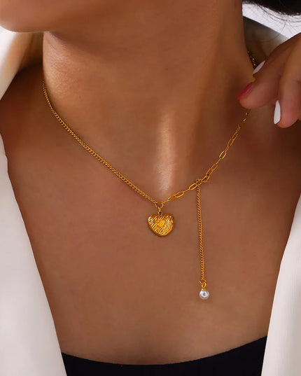 38f61ff1-6e1f-48da-a50f-39979e629047-Max