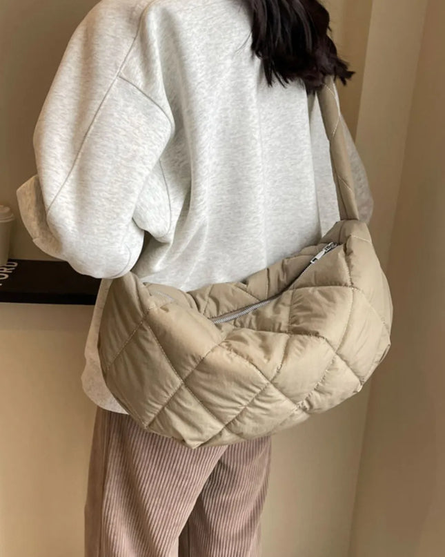 3b8ae38f-dc13-425f-8749-cb7654ce2979-Max