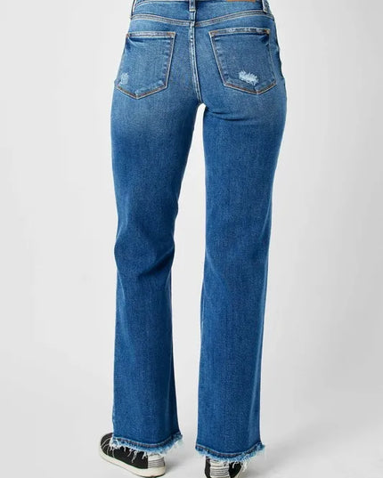 4118b288-3420-4ae4-849f-6d1073a13381-Max