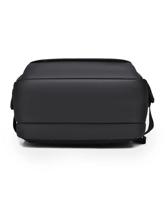 470def48-c472-4fe0-9cea-1e4f8f4a0851-Max