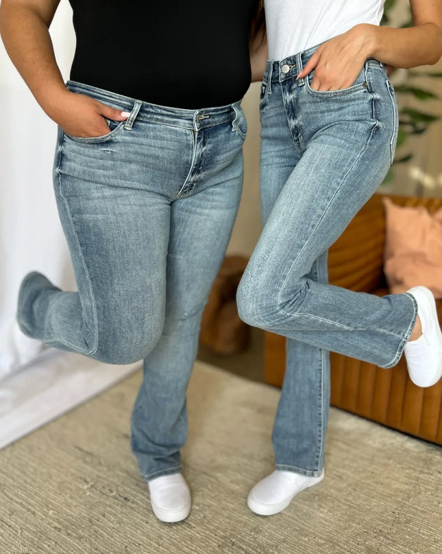 4bb7968b-5303-4721-836f-554b173b0c25-Max