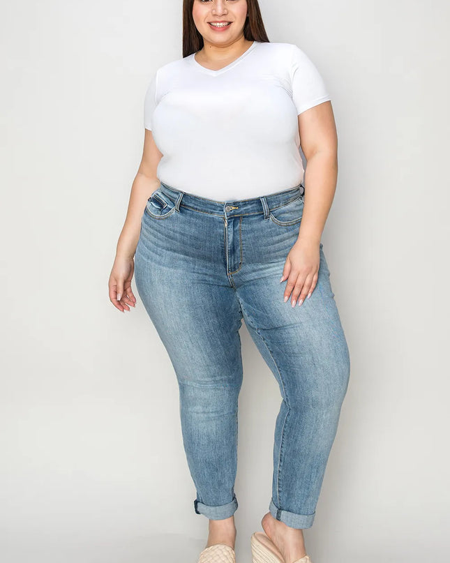 4e7f70a1-a049-401b-8b57-355c5e140b3d-Max