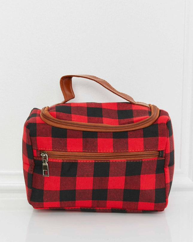 5a666a9f3a1745a0a79ed797a65b89e4-Max