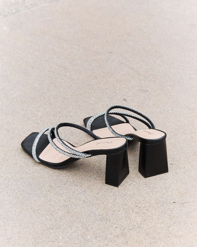 5d7383f9819e4d82a09f2dab3bca65fb-Max