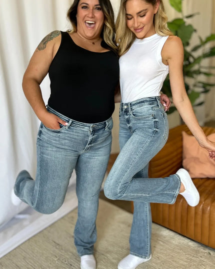 623fd5fc-dd4f-4265-a103-ea7f5a9d709e-Max