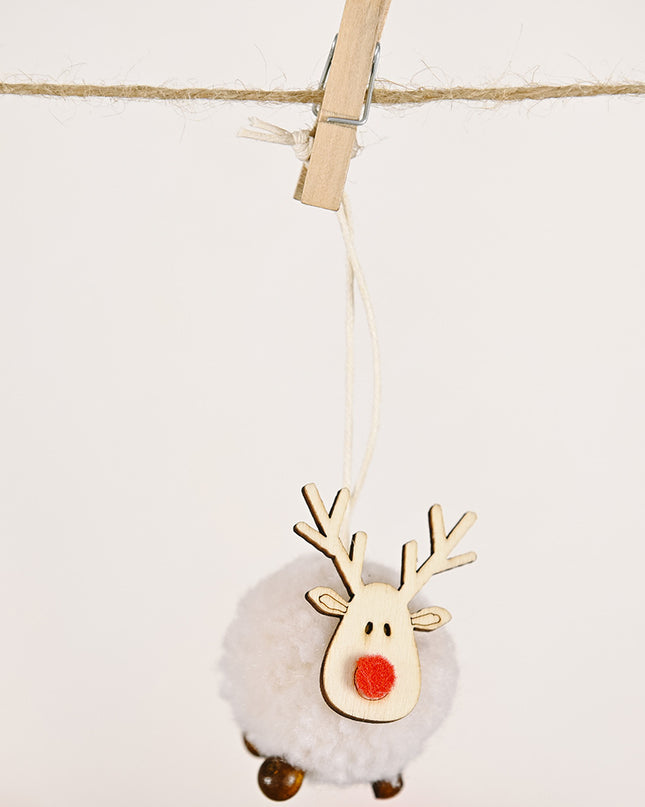 62d41c5ab3794f6ba552d55b846b0f23-Max