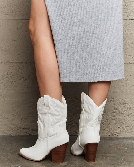 634ccbda2cac4ffdbf99f2007b60af56-Max