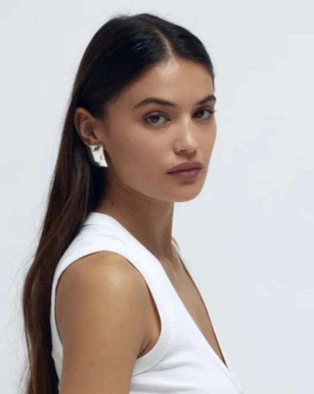 6de50819-f210-4c31-a64a-7856dae11548-Max