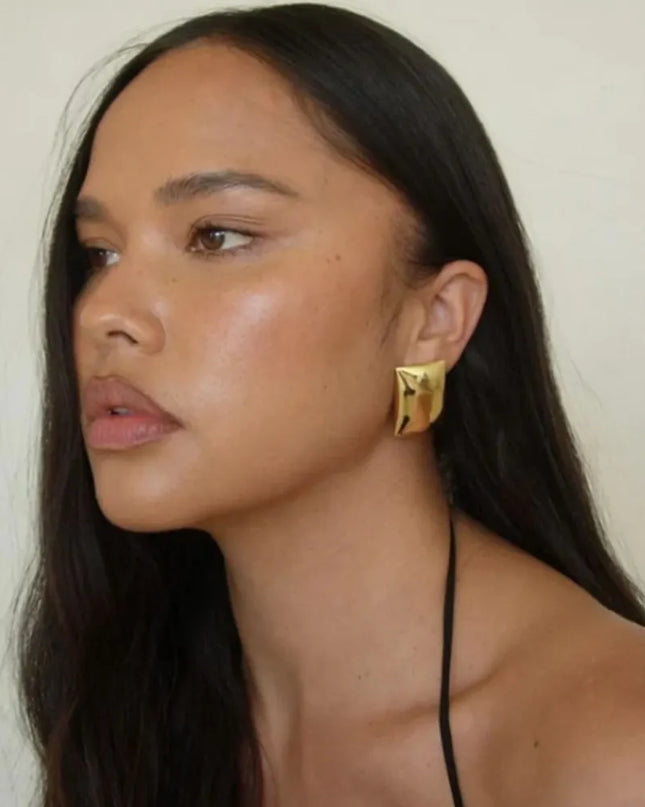 6ef6a844-e1f1-4a49-bbf5-6c040dd5e001-Max