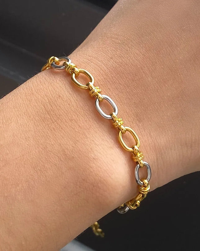 7bb6925e-52f6-4fa2-b969-bfe6fb16e572-Max-Origin