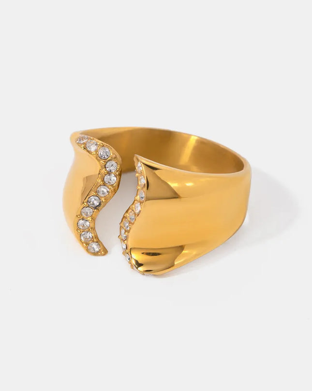 7c1f5dbd-14bf-403e-abee-f9fbd096ccbd-Max