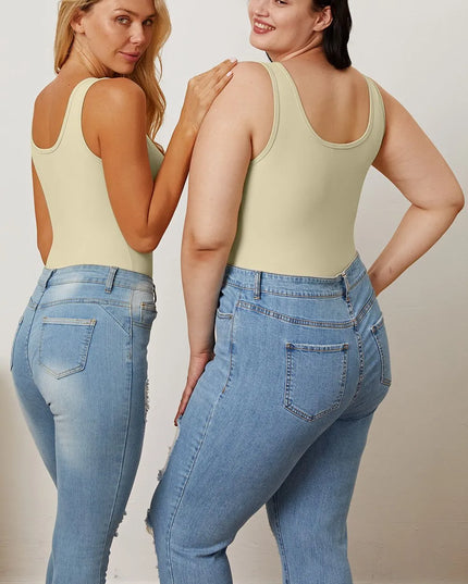 810ce93b-106d-4426-8b33-294a91846ac2-Max