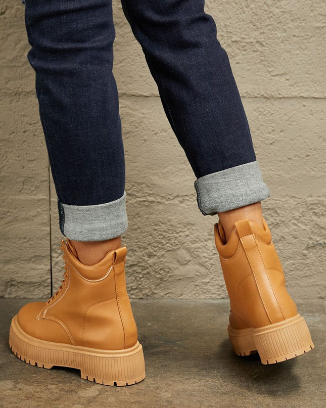 83093a601ce54acda7b166626fded808-Max