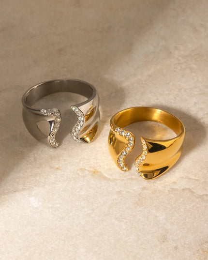 879452e7-0ce8-487d-a852-8d3515734b2d-Max