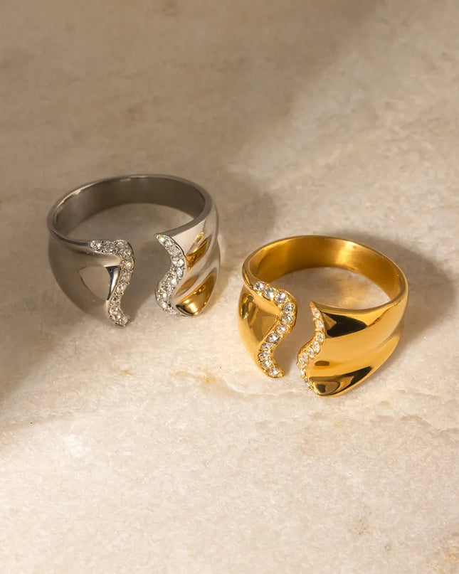 879452e7-0ce8-487d-a852-8d3515734b2d-Max