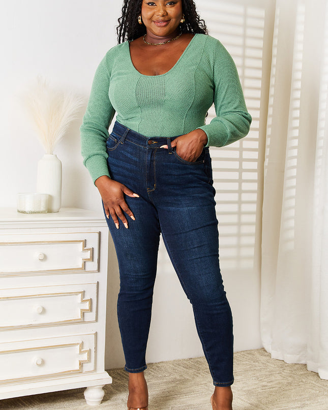 89a71ea88f144e8f86d194807f33e080-Max