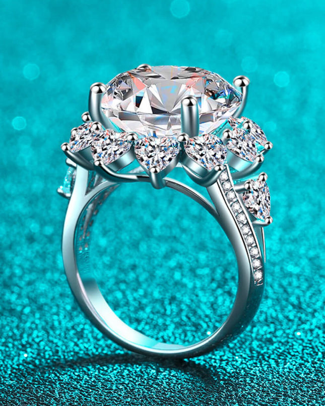 8f60a32a85294693a7874076665ae272-Max