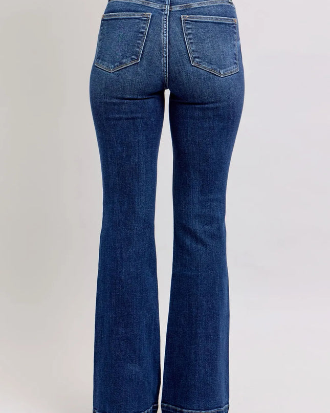 90b254db-105c-4bcc-994f-10a44c1a3379-Max