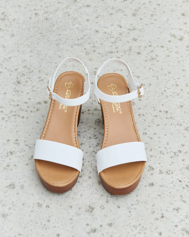 9bd3d25c0c8b494dbc2fa7857c71c1bc-Max