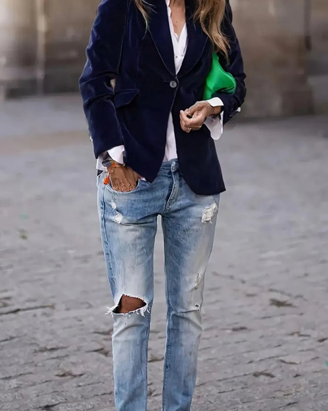 9ec05ecd-7f34-4c53-9ff2-96c8ca53a766-Max