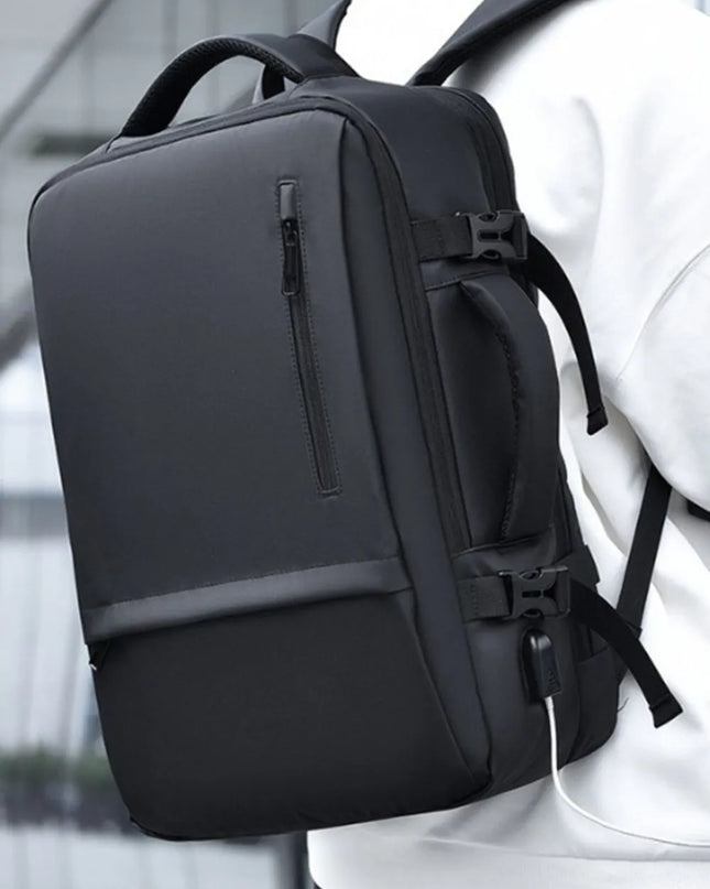 a77bd199-e9c2-4d33-bb27-302496d0c712-Max