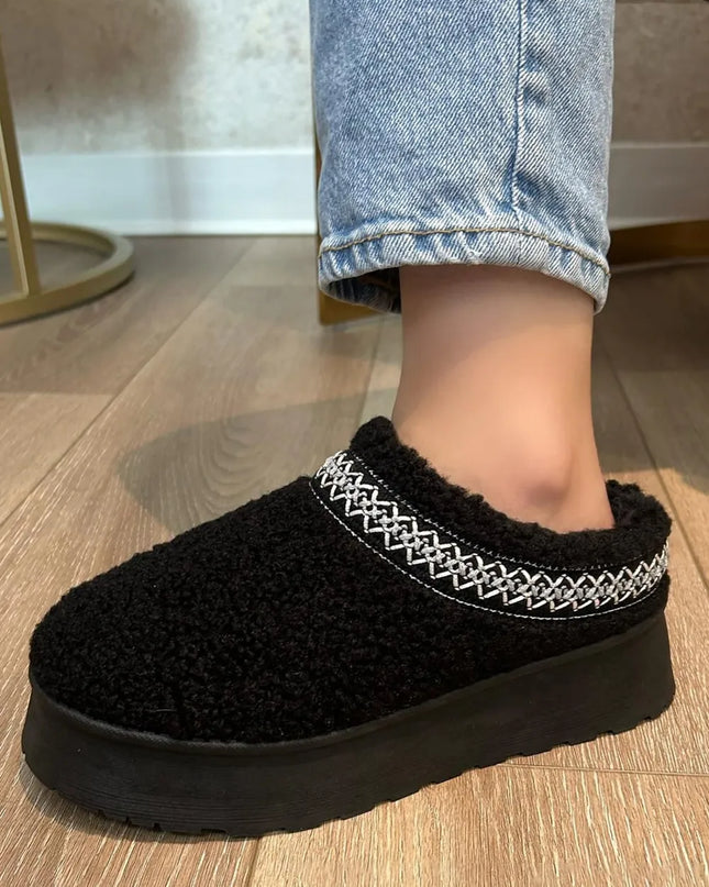 a7824e25-91ac-4295-8d41-2f3a1a4afc65-Max