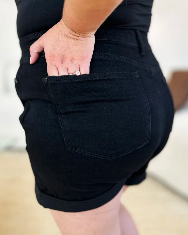 aa5aaaaa-7b60-4dab-a0f9-c3858c84e4a9-Max