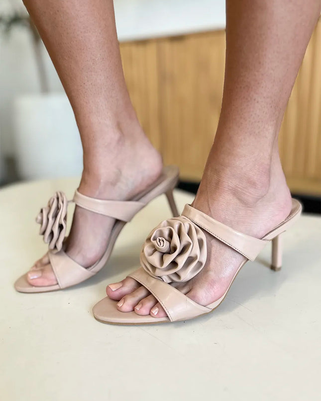 aadd163c-7657-4263-9349-da2ea94a0492-Max