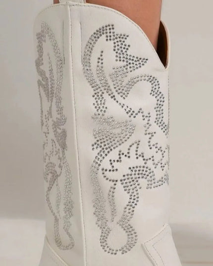 ae25db60-1d6d-4569-b38d-cfdb05c92ad4-Max